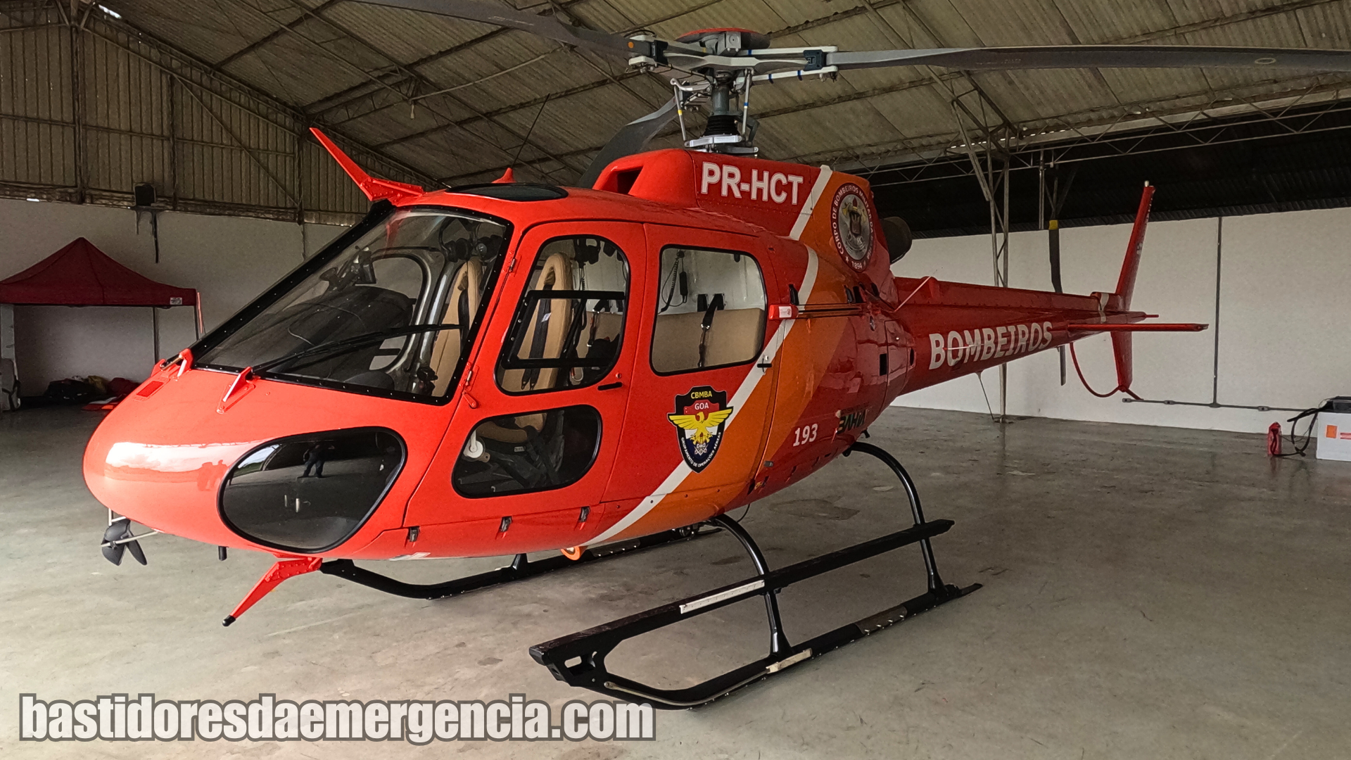Conheça o Helicóptero de Resgate AS350 Esquilo do Corpo de Bombeiros: Tecnologia e Bastidores Exclusivos