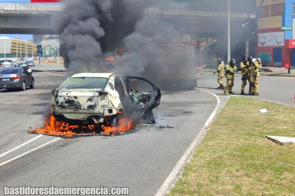 avenida-incendio-veiculo
